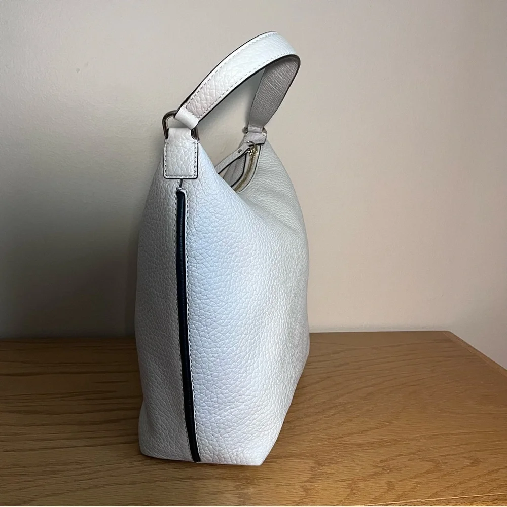 Kate Spade New York Prospect Place Kaia
Crossbody Hobo Bag - Picture 3 of 11